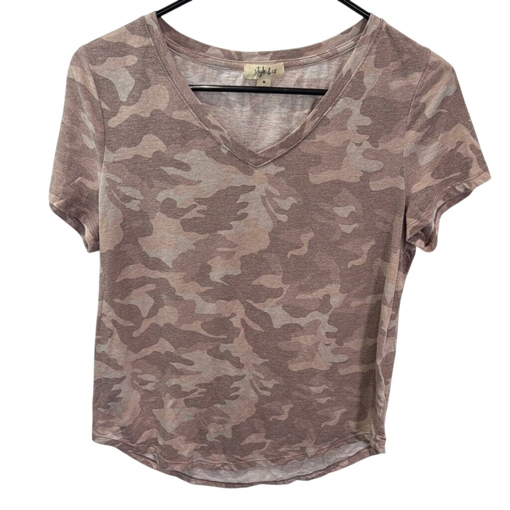 Style & Co Womens Camouflage V Neck T Shirt Top‎ Mauve Pink Medium